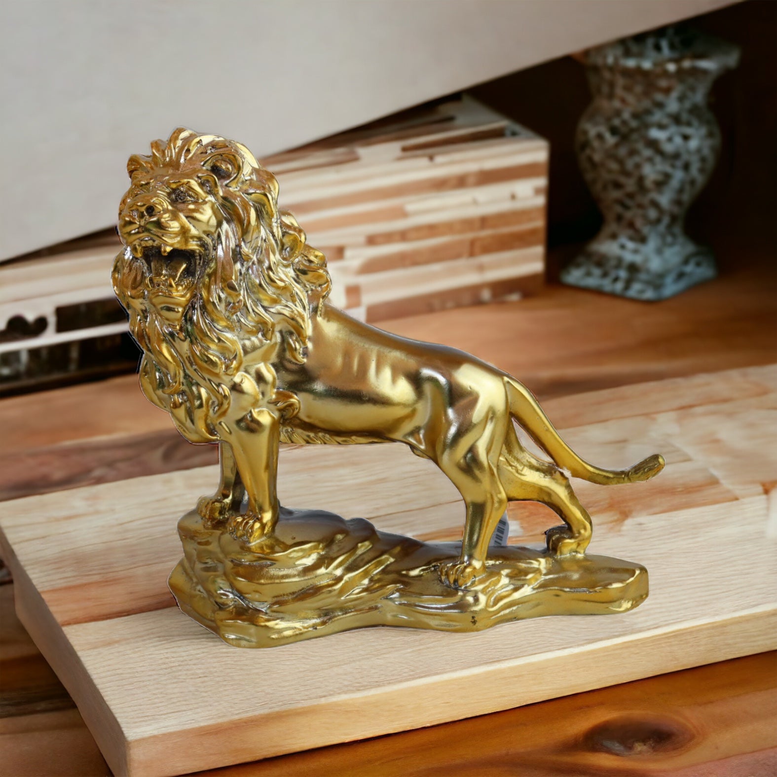 Lion in gold + silver color