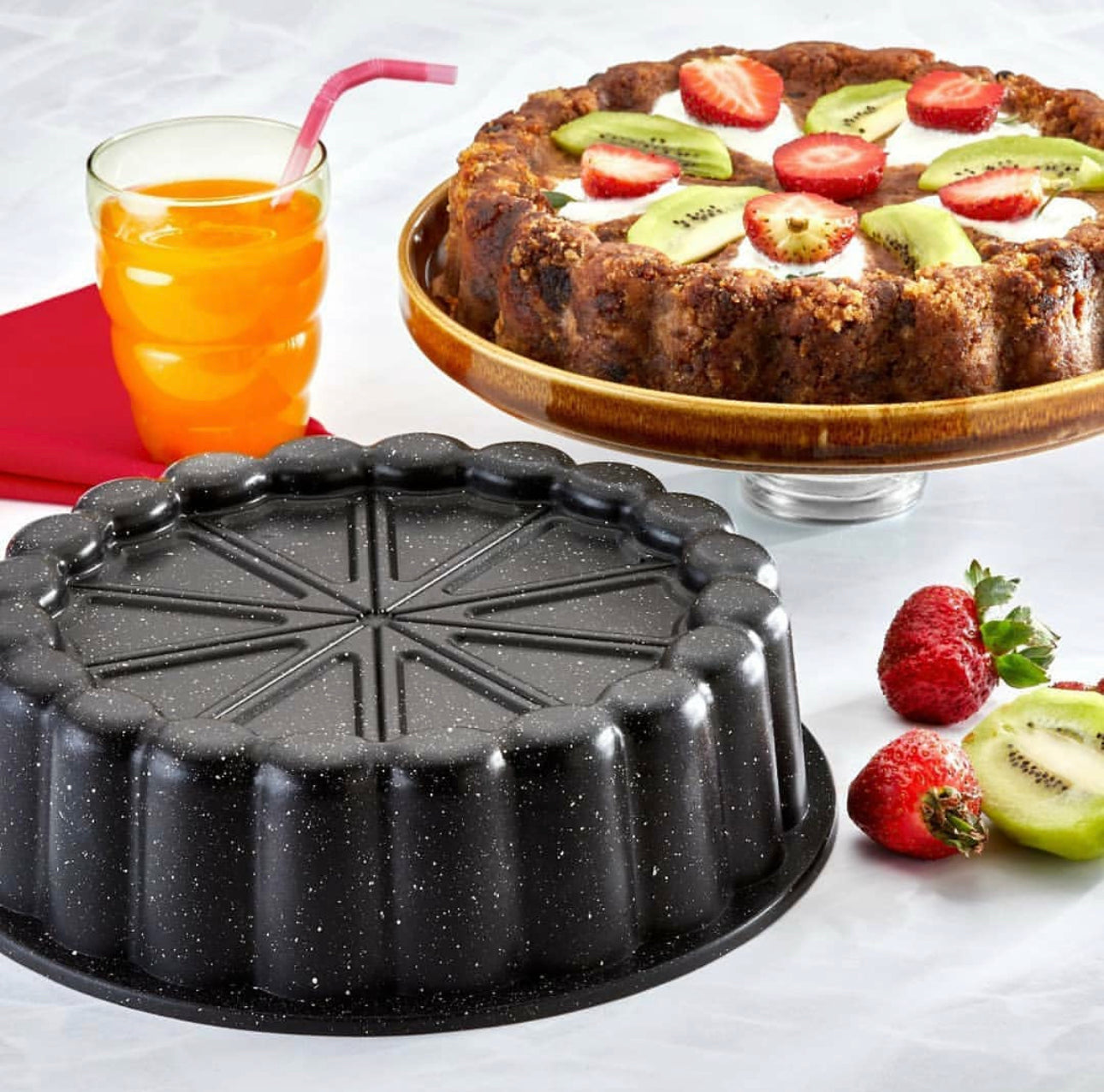 Cake mold